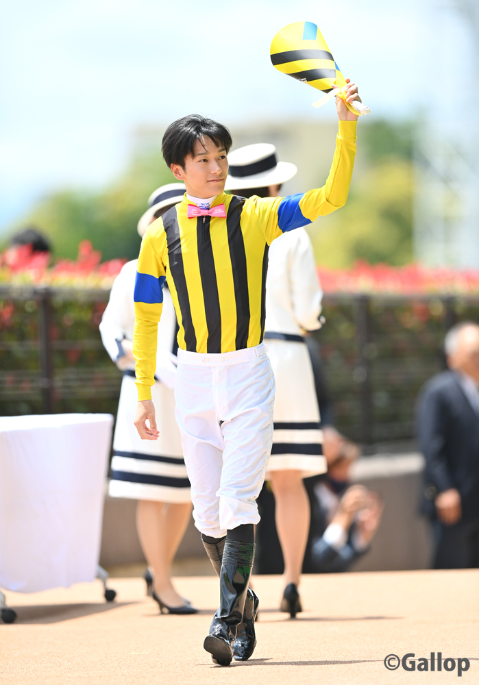 Post by 週刊Gallop（Weekly Gallop） on X: #坂井瑠星 騎手