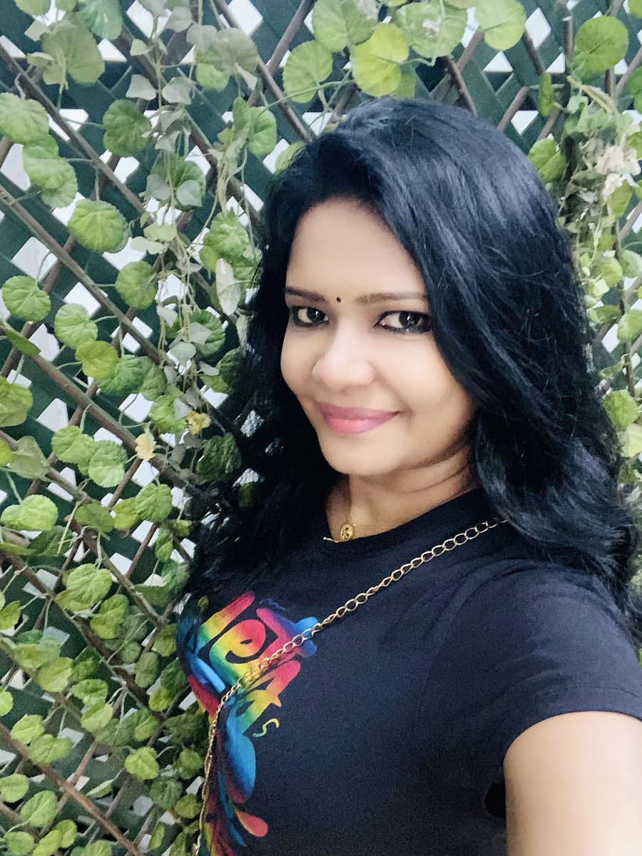 "Start your day with a positive attitude and plan to make the best of it."❤️

#GoodMorningX #sundayvibes #SundayFunday