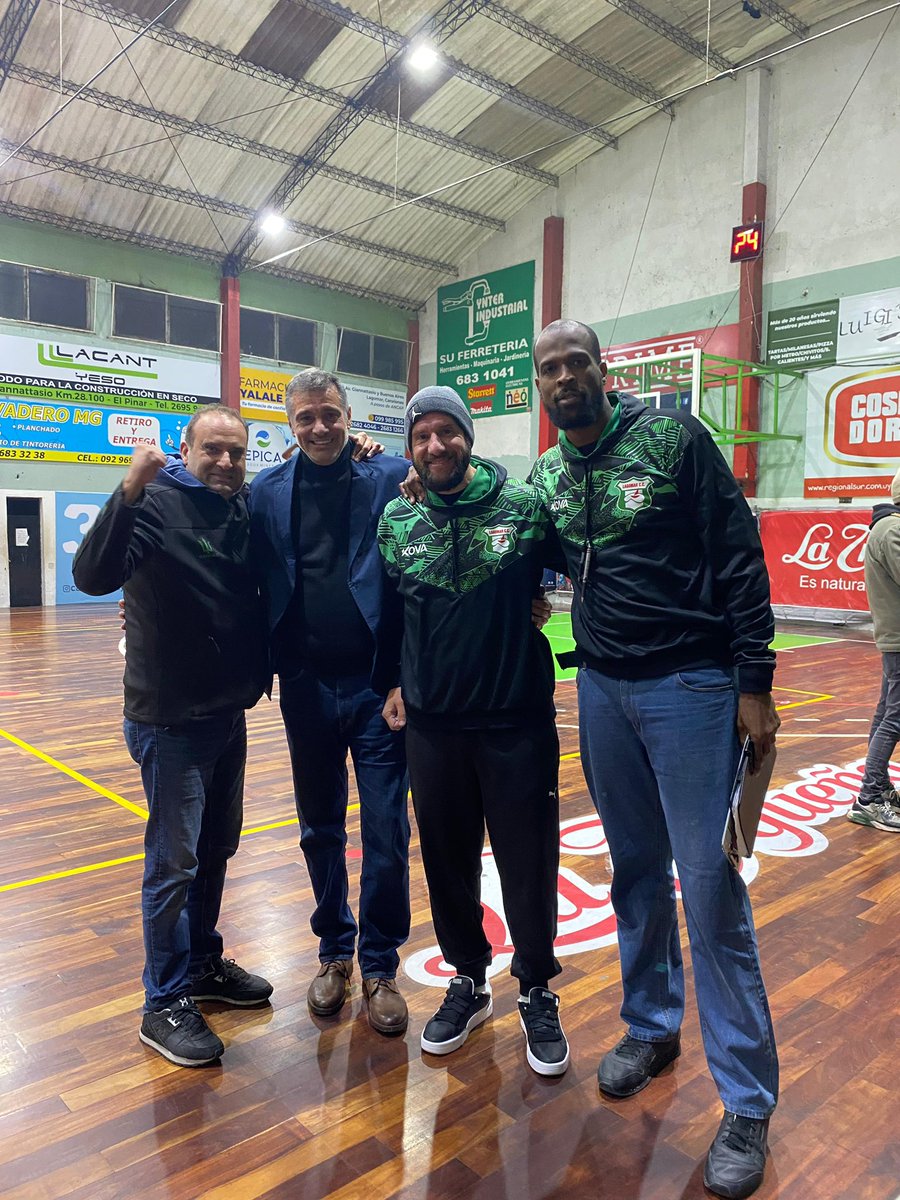 Uno más!! Vamos nosotros!! 💚🤍 <a href="/ClubLagomar/">Club Lagomar</a>