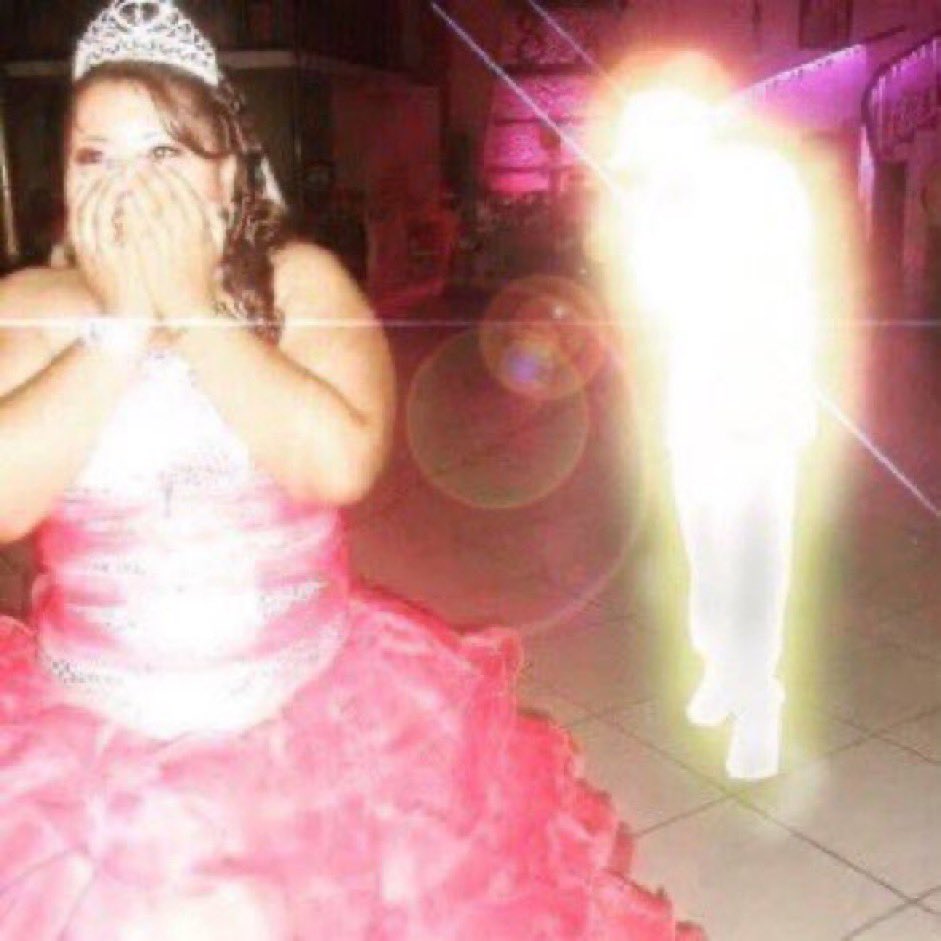 a sequência love profusion > nobody knows me > nothing fails > intervention > x-static process > mother and father