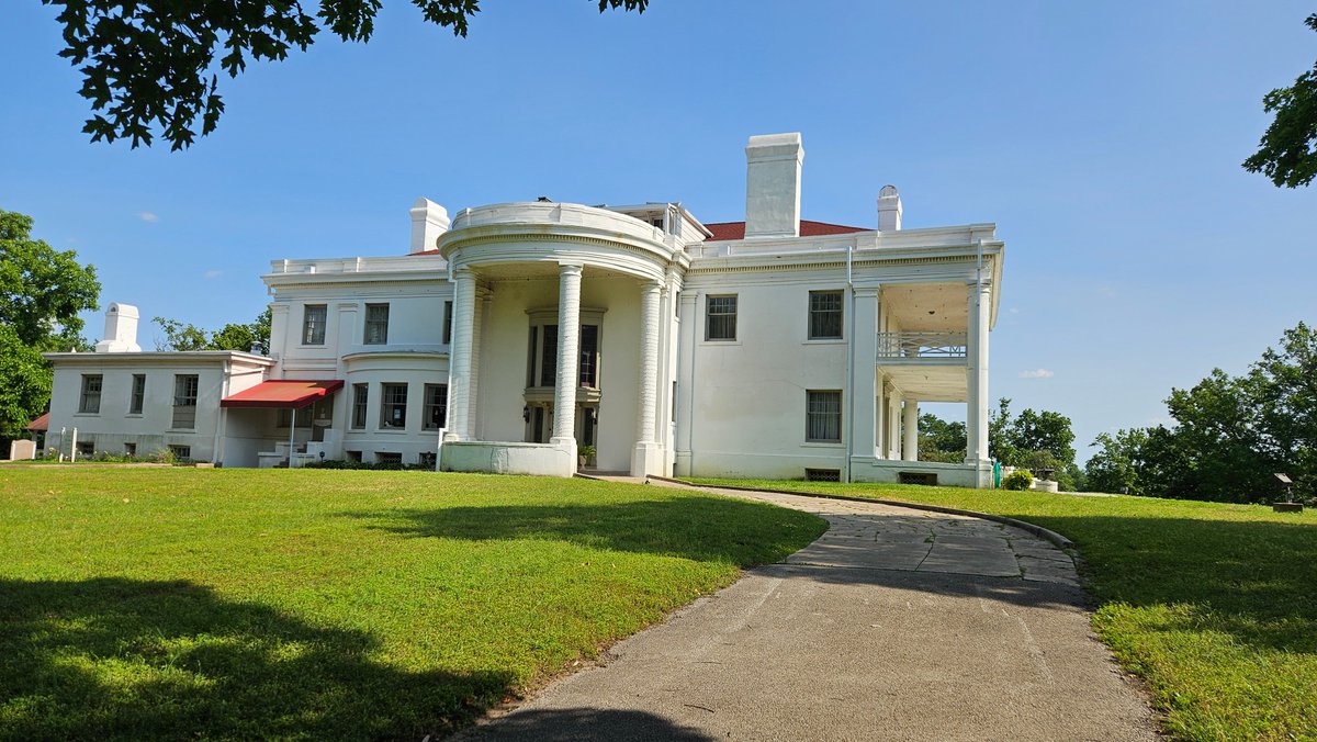 TulsaParanormal's tweet photo. Investigation tonight .... at THIS place! LIVE streaming will hopefully start at 8:30 CST. #paranormal #ghost #GhostHunting https://t.co/90v2mL9qOL