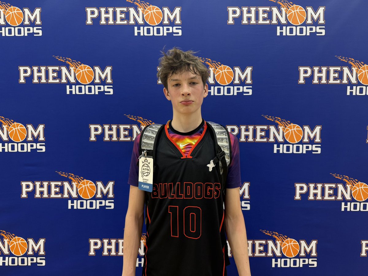 Phenom_Exposure tweet media