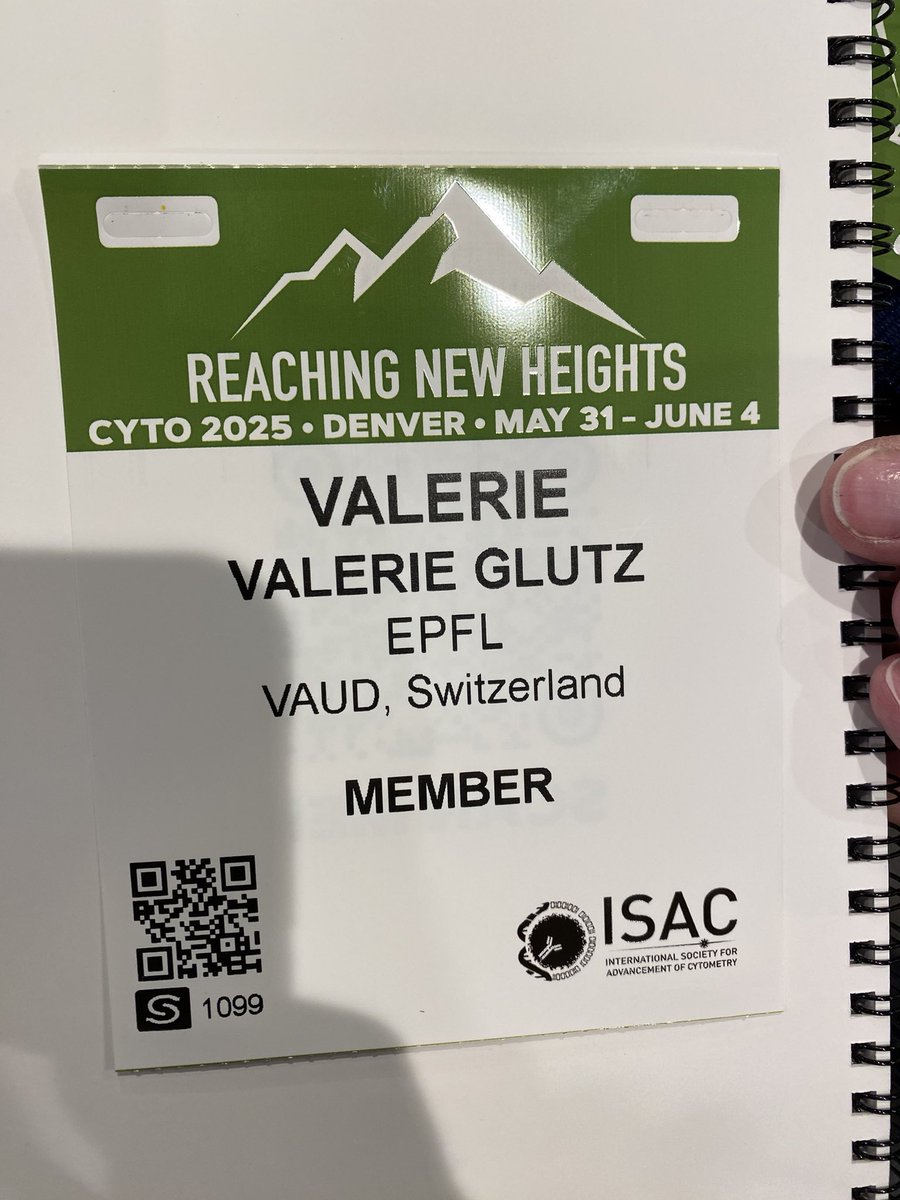 Cytometry_EPFL's tweet image. The EPFL Flow Cytometry Platform is excited to be attending CYTO2025 in Denver!
We’re looking forward to reconnecting with colleagues, meeting new peers, discovering the latest innovations in flow cytometry, and showcasing some work we’re doing at EPFL.
Let’s connect!
#CYTO2025