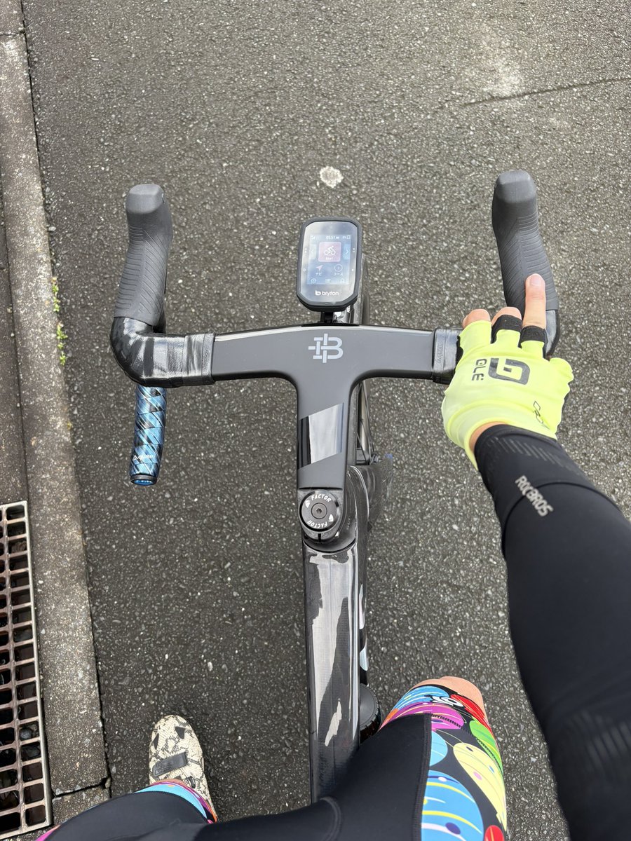Queenie_Liella's tweet photo. My New Bike…
Factor OSTRO VAM 2.0
#Factor
#Factorbikes
#OSTRO
#OSTROVAM https://t.co/iiobVpVSCi