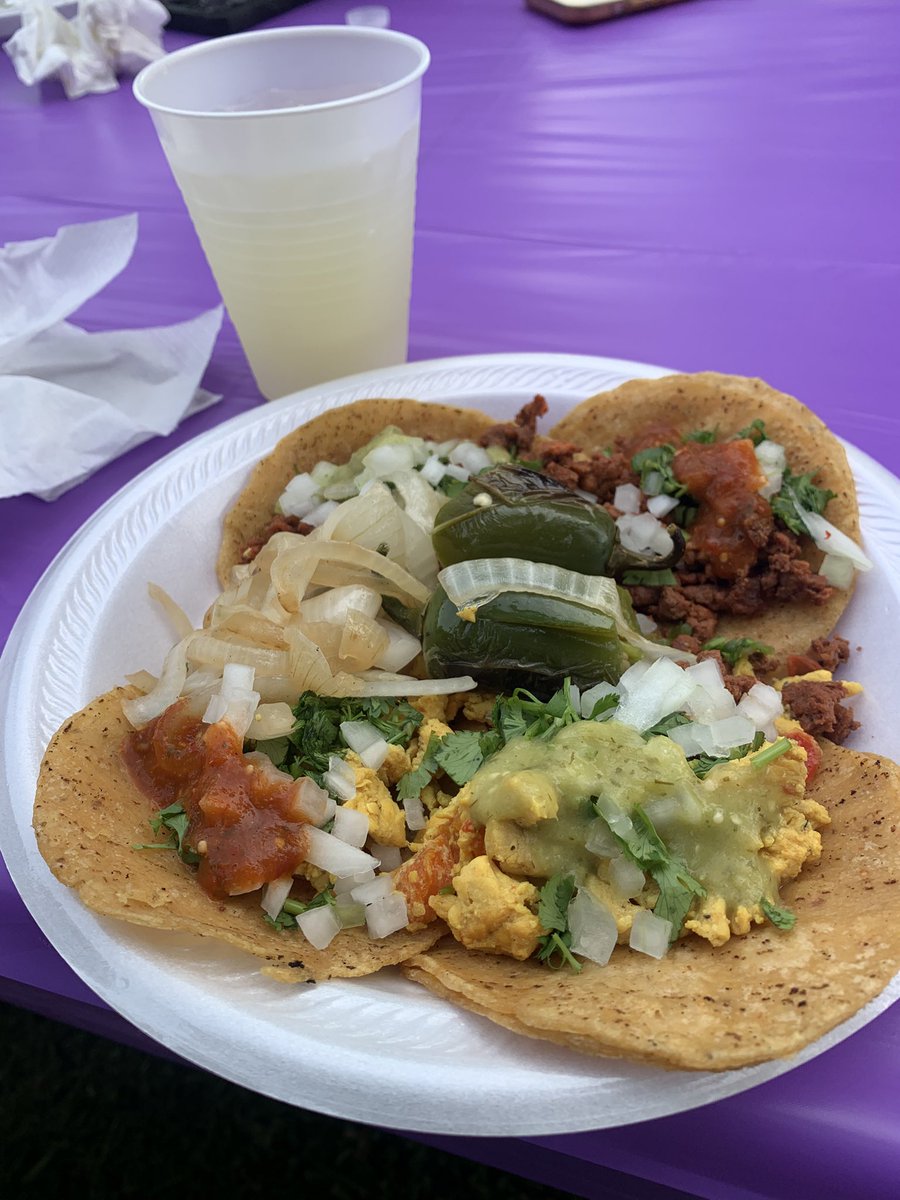 Chillin n grubbin 🇲🇽😎