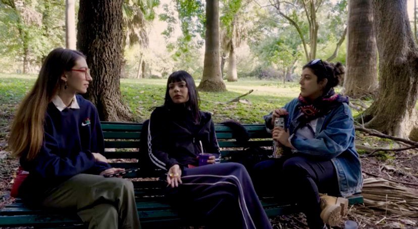 SALIMOS 🌷 Nueva entrega de <a href="/lucumalucuma/">Lúcuma</a> x Cálido: 1 hora de la <a href="/zepekesuave/">zé</a> hablando de todo en el Jardín Botánico con su aura fantástica de regate entre Los Gardelitos, Hurricane G y la salsa. Un lujo que nos dimos con <a href="/_martinacore/">Martina</a> y <a href="/sssgalafassi/">snti</a> ✨
youtu.be/ztw4NqOPjpY?si…