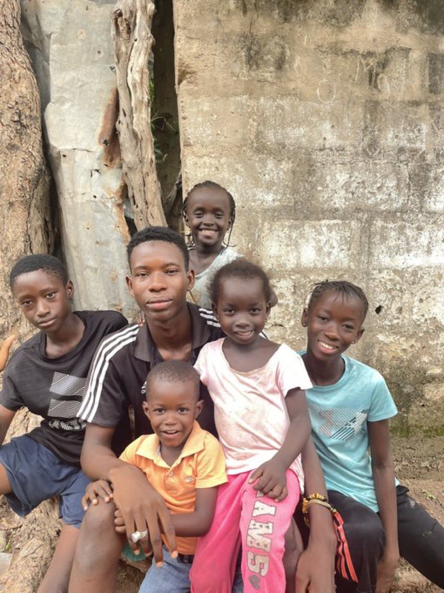Mamie Jr (@jrmamie8788) on Twitter photo For the sake of God I am reaching out to you please and anyone who could be of a help to me and my siblings here
<a href="/thewildpinkrose/">Laura Farris</a>
#helpusforfood
#helpus For the sake of God I am reaching out to you please and anyone who could be of a help to me and my siblings here
<a href="/thewildpinkrose/">Laura Farris</a>
#helpusforfood
#helpus