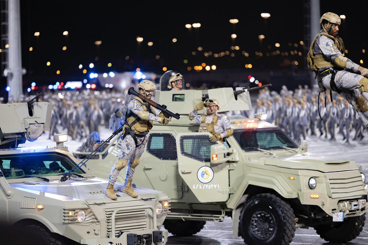 BG994's tweet photo. 📷| #حرس_الحدود يشارك في الحفل السنوي لقوات أمن الحج لعام 1446 هـ.
#يسر_وطمأنينة https://t.co/mqBotwY8vp