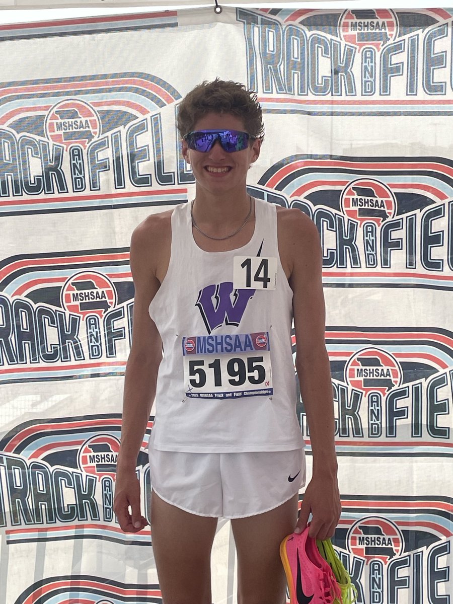 Willy D finishes a busy three race weekend with a 9:40 in the 3200m run 🔥🦾🐆