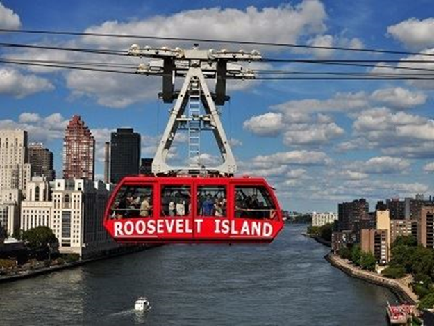 cute_history's tweet photo. Trying to find that NYC stinky trash summer smell? NIMBY
In 1975, Roosevelt Island used the Disney crafted pneumatic tube system to take out the trash, with the historic Polo Grounds Towers in the Bronx following in 2024. Buh bye, pizza rats!
#DiggingTheWorld ๐ https://t.co/kMpqKmiGI8