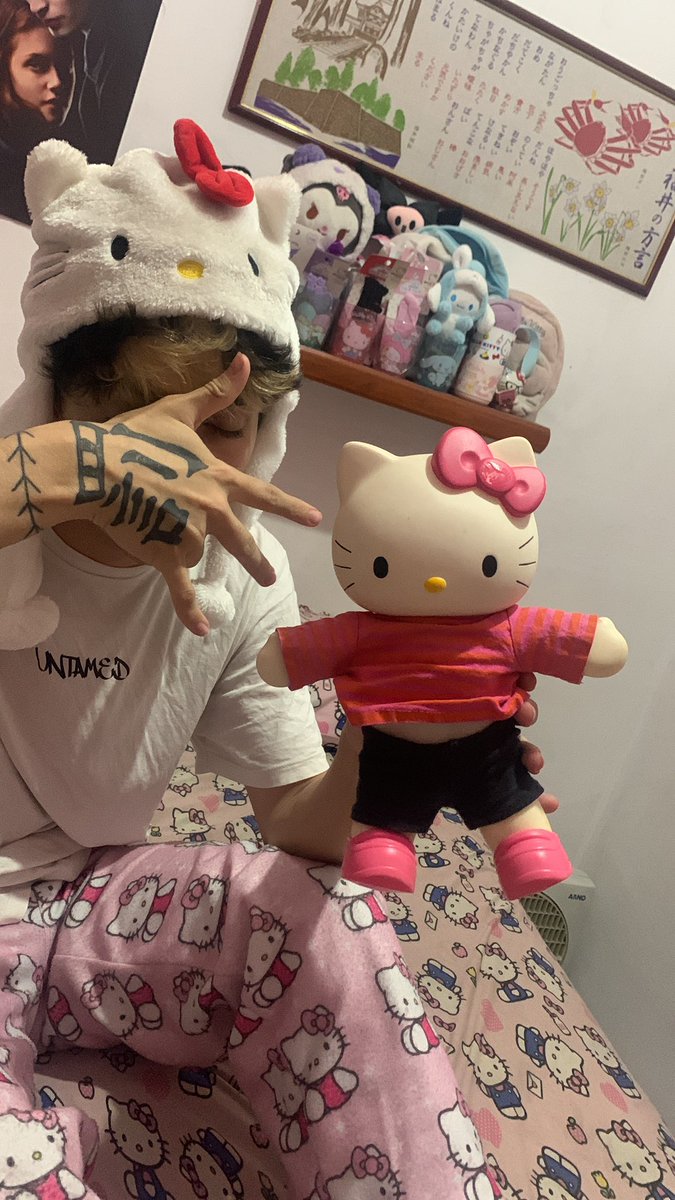 goat mitadas 🥀 tweet media