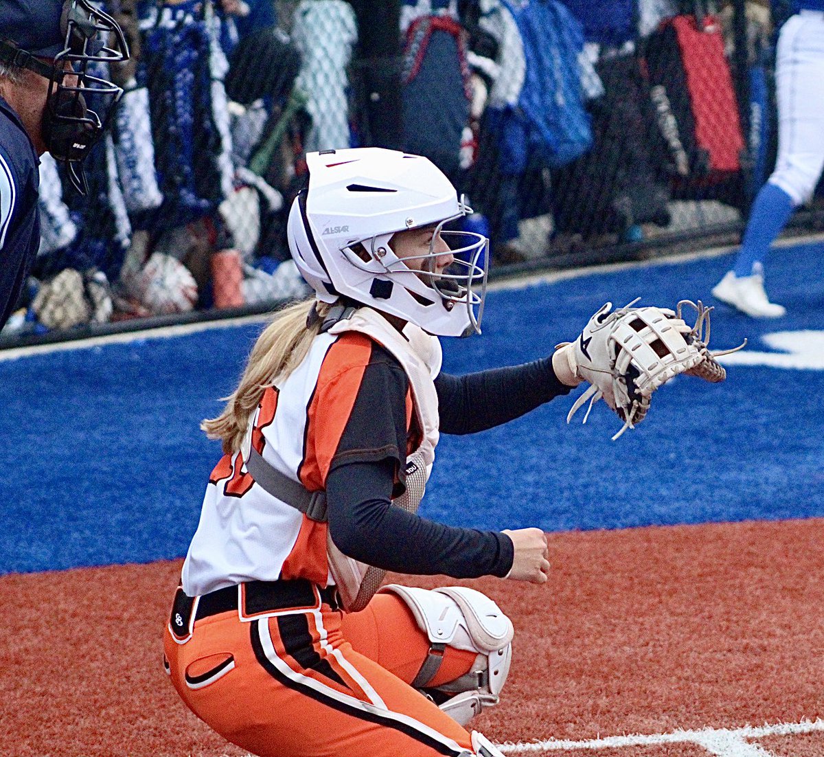 Braden Carmen (@bradencarmen) on Twitter photo GAME ON! Fredonia scores four in the bottom of the third to tie the game, including a two-run double by Callie Draggett. Alden 4, Fredonia 4 after 3.
<a href="/TheObserverNY/">OBSERVER</a> <a href="/ScottKindberg/">Scott Kindberg</a> <a href="/Chris__Storms/">Christian</a> <a href="/FredoniaHSathl1/">FHS Athletics</a> GAME ON! Fredonia scores four in the bottom of the third to tie the game, including a two-run double by Callie Draggett. Alden 4, Fredonia 4 after 3.
<a href="/TheObserverNY/">OBSERVER</a> <a href="/ScottKindberg/">Scott Kindberg</a> <a href="/Chris__Storms/">Christian</a> <a href="/FredoniaHSathl1/">FHS Athletics</a>