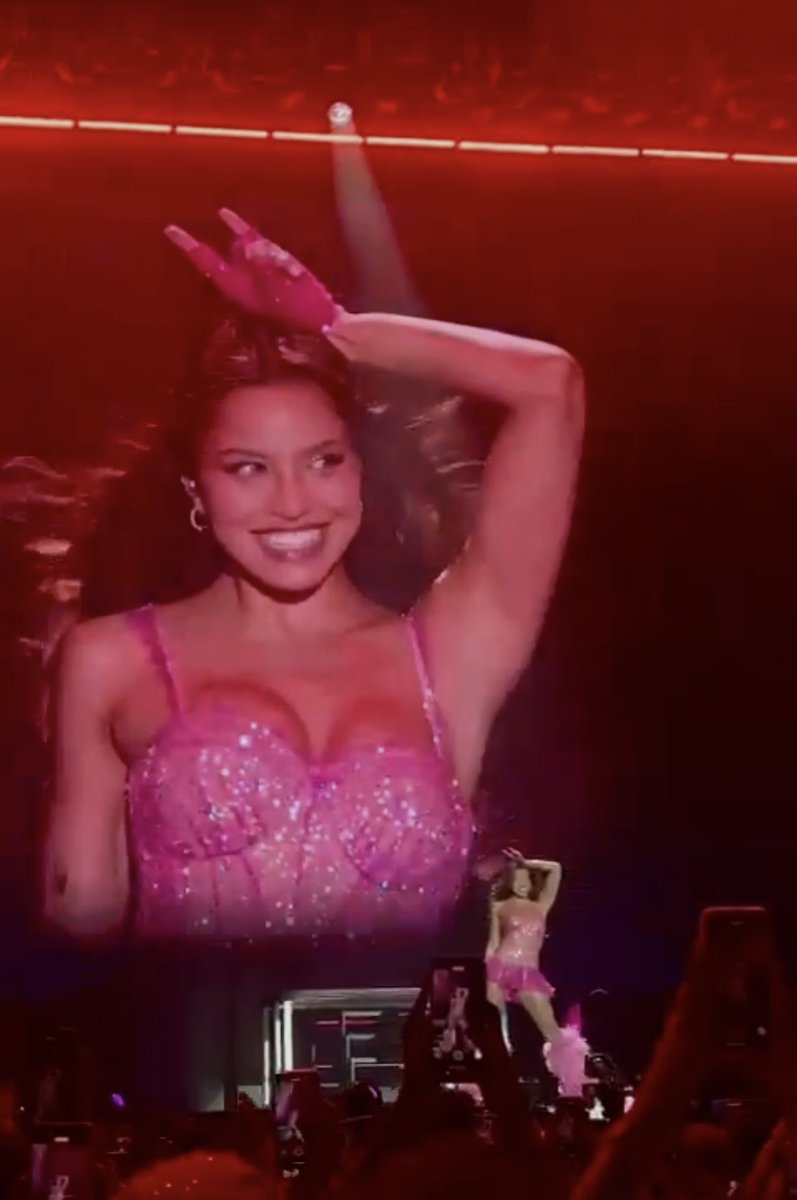 emilia consumida por el modo diablo