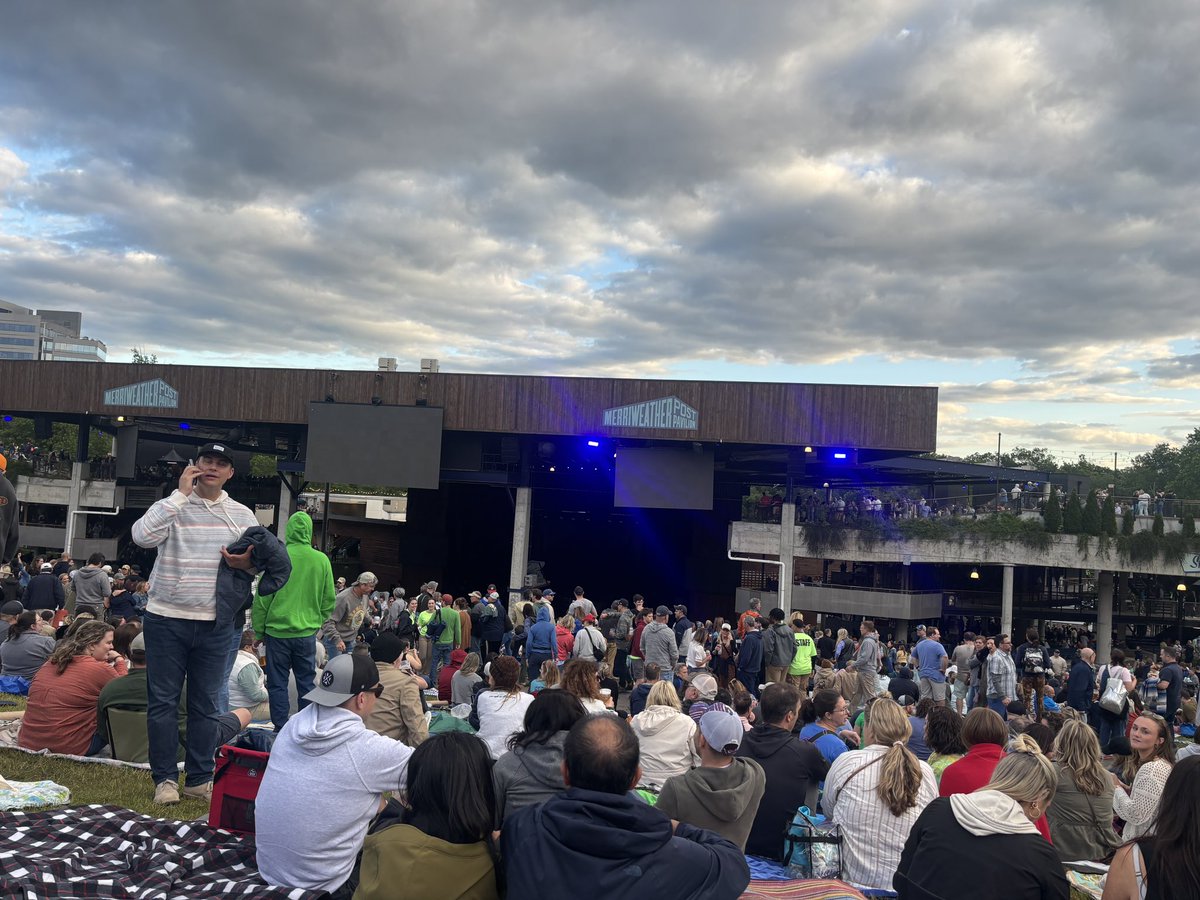 Dave Matthews Band. Show No. 46 (I think.)