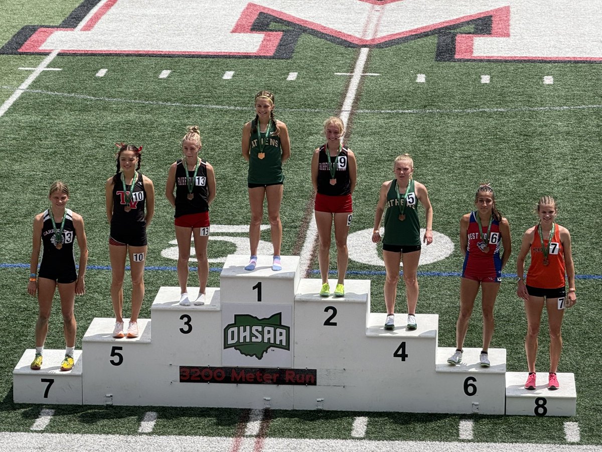 CWTrack's tweet image. What a season!! Huge PRs the last month of the season 2:22,5:23, 11:36. The bigger the race, the better she got! Got to love it when athletes step up at the right time! So proud of Kylie