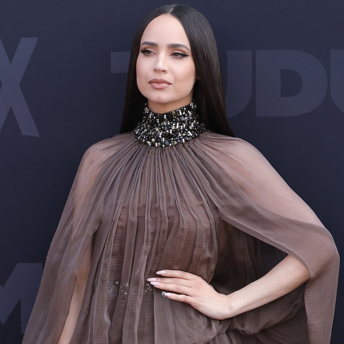 itshighart's tweet image. Sofia Carson at Netflix Tudum 2025.
#sofiacarson #TUDUM