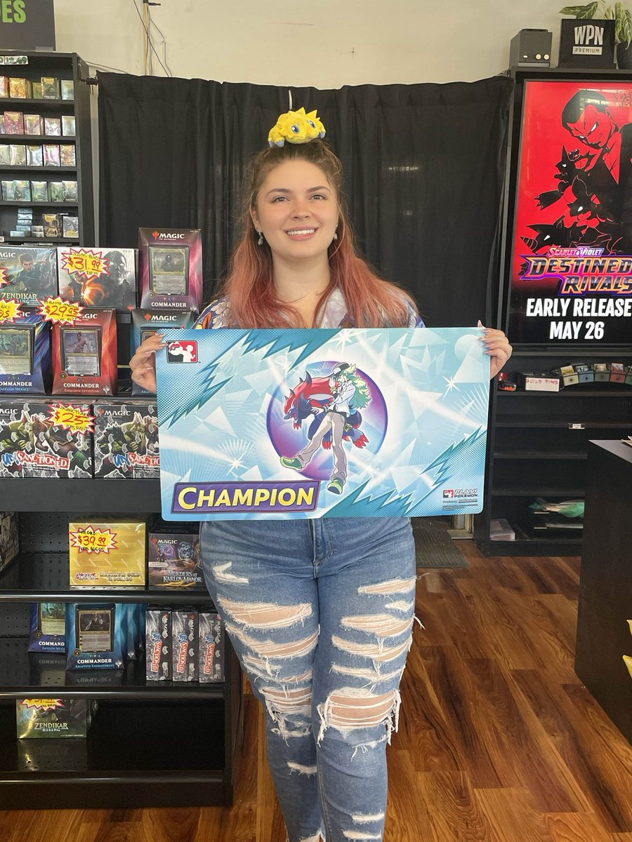 Pheebs💕✨ tweet media