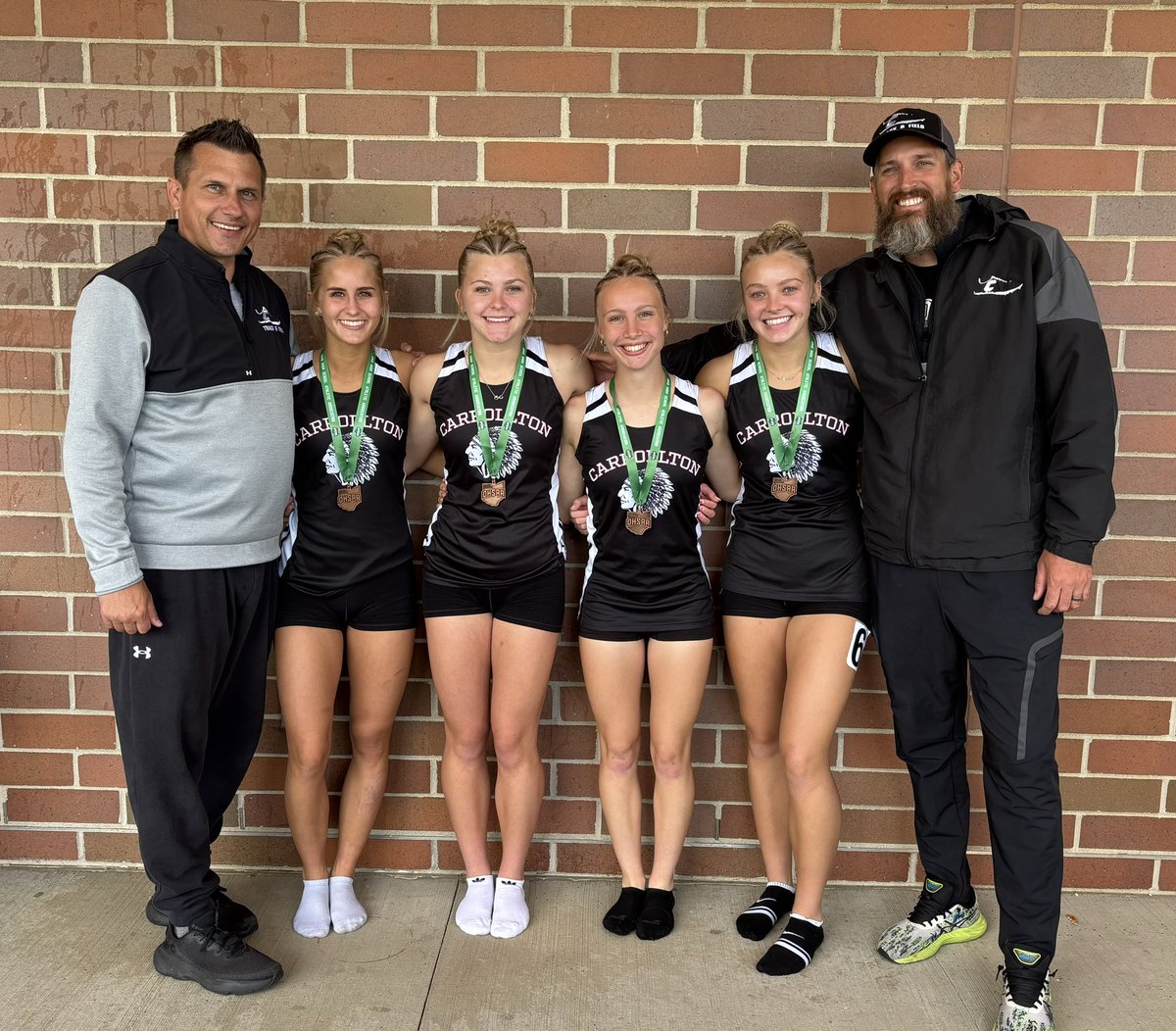 CWTrack's tweet image. State Bound!! 4x1 sets new school record in 49.86 and came up big at just the right moment! 12.7-11.4-12.4-12.4 So proud of Marleigh, Erin, Izzy and Emma!!