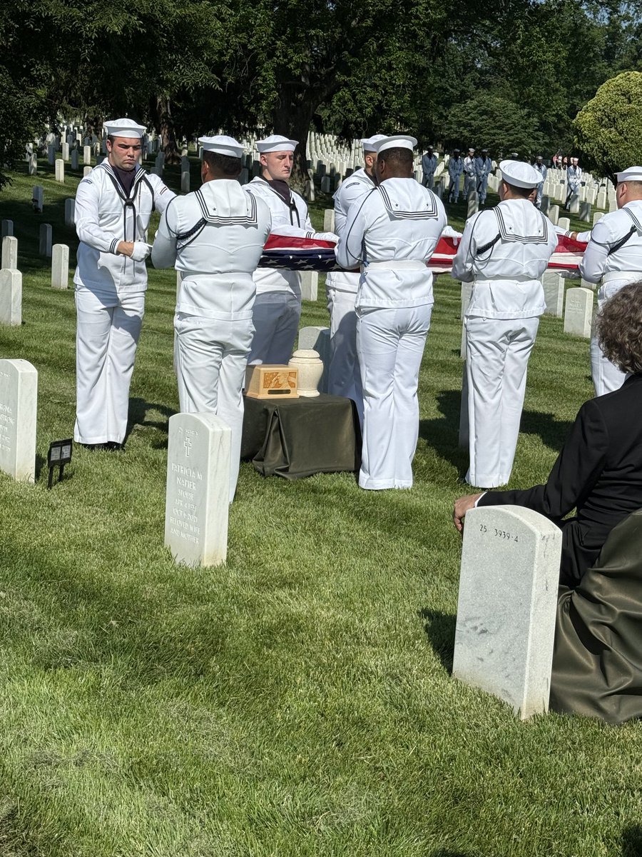 Louis Cappelli Jr tweet media