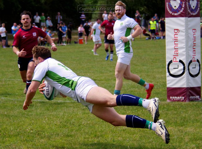 Idris Martin tweet media