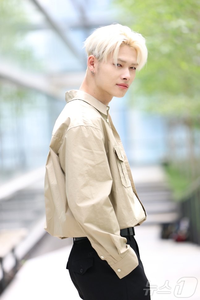 NEWS🐥📝] STARNEWS 海を越えてきたアイドルシリーズ NAVER記事にニキ