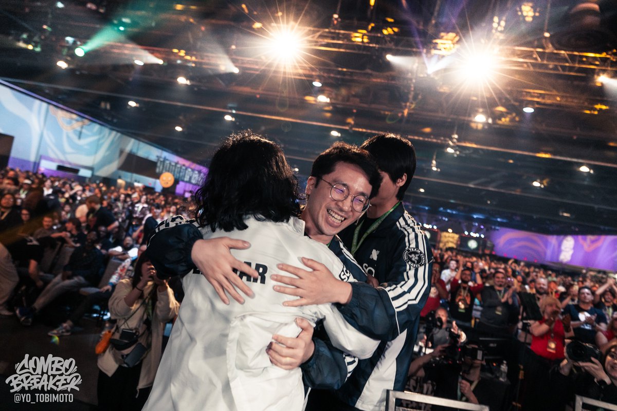 My COMBO BREAKER 2025 Gallery is up! In my slowpoke era with this one, but we move 😭.

Day 1: yotobimoto.smugmug.com/Esports/Combo-…

Day 2: yotobimoto.smugmug.com/Esports/Combo-…

Day 3: yotobimoto.smugmug.com/Esports/Combo-…