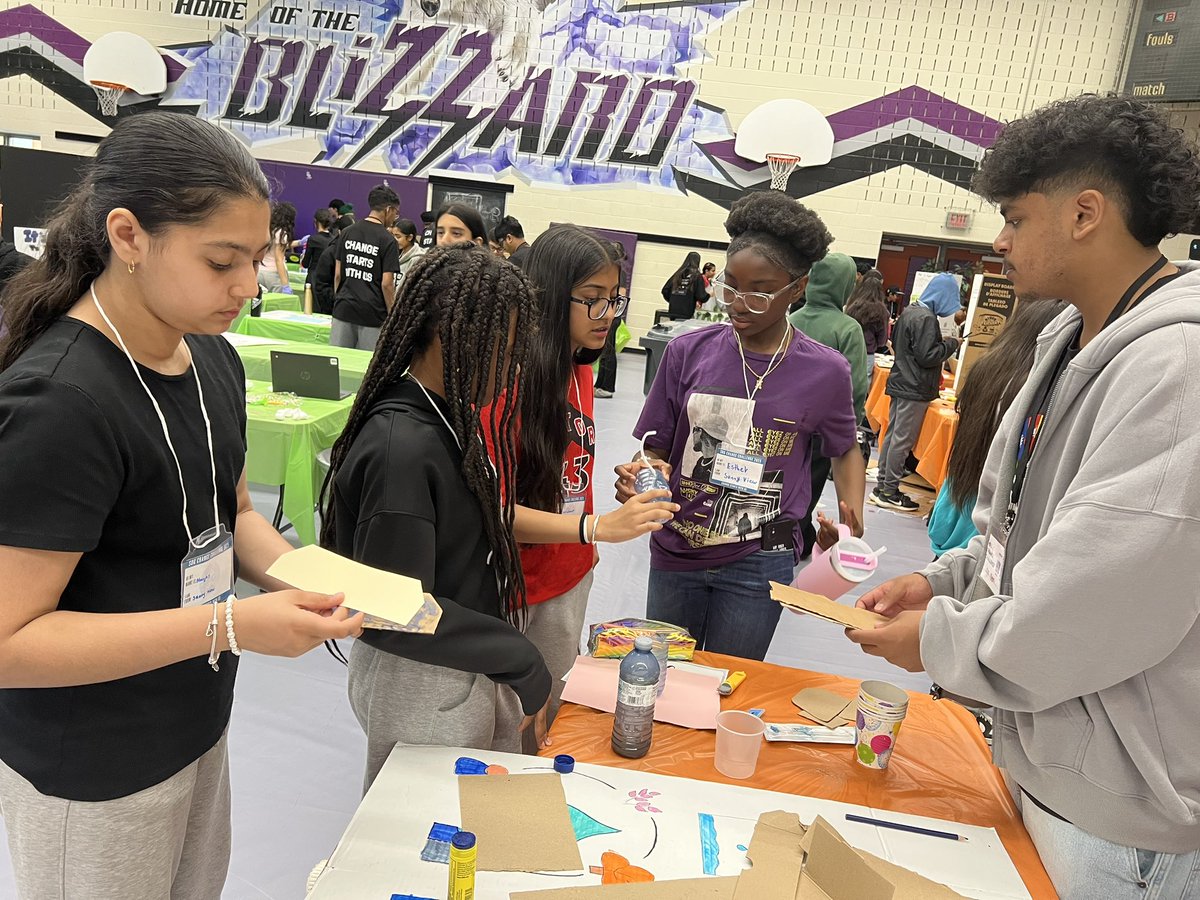 Lola Gayle tweet media