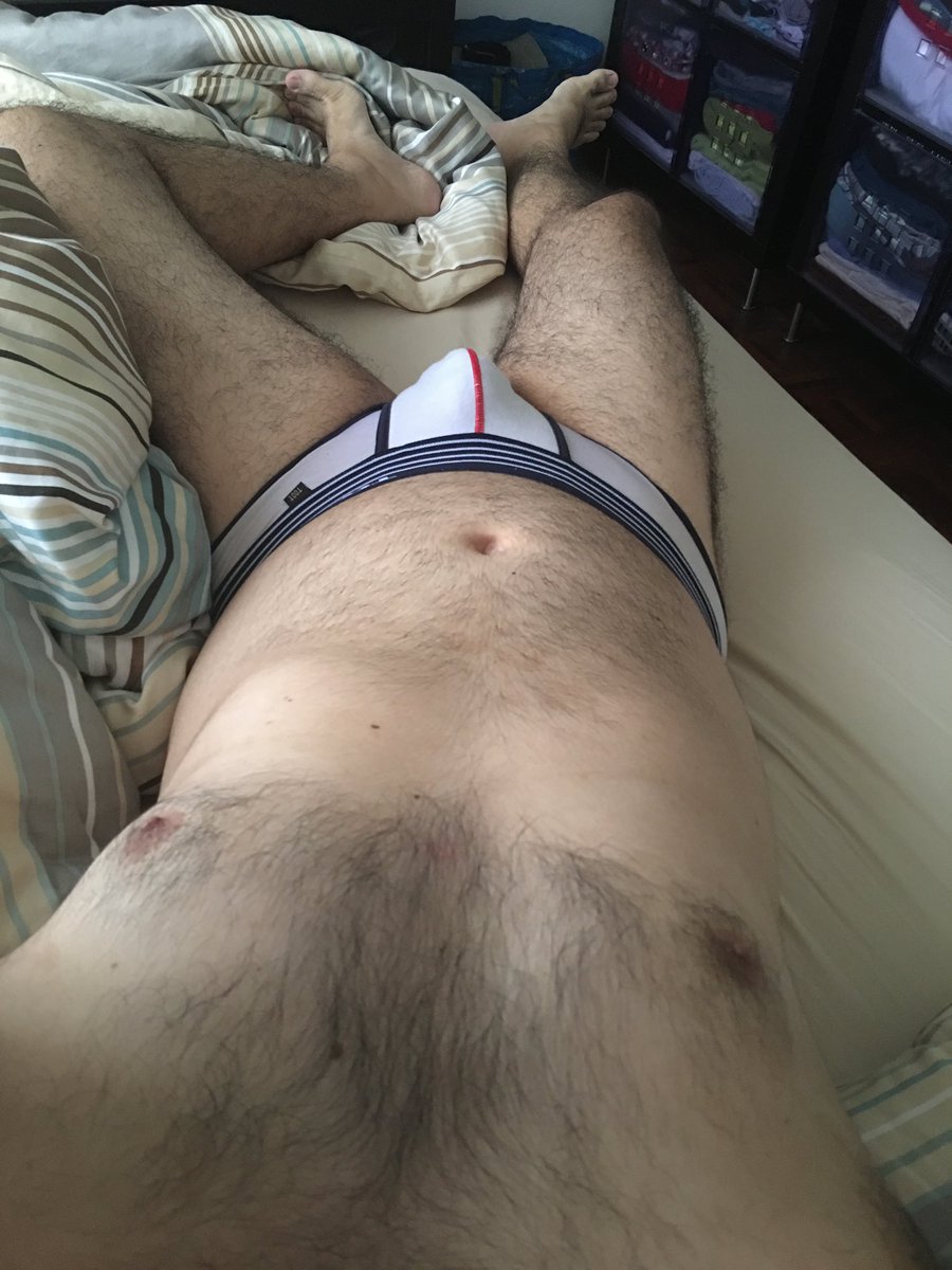 ChiMixTop's tweet photo. Resting on a weekend.. https://t.co/hLPMtHz5aO