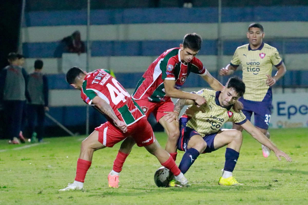 #CopaDePrimera2025🏆

🔜 Fecha 22

Final del encuentro 

#Tembetary  ️1️⃣ ➖️ 6️⃣ #CerroPorteño

¡Vamos Rojiverde!🔴🟢

#DaleTembe
#CopaDePrimeraAPF