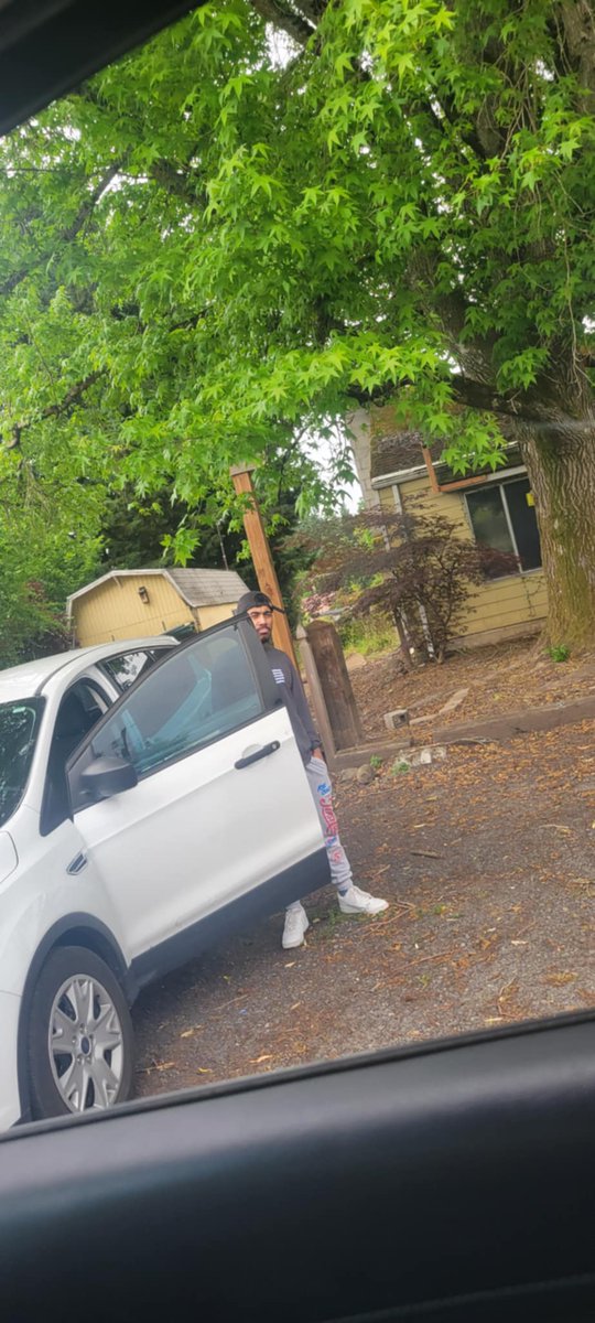 This man just tried baiting me out of my house, barely spoke English and even asked me if I lived alone. I'm in WA state so of course the police won't do anything.