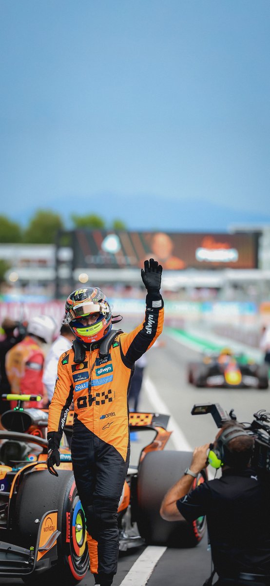 Oscar Piastri 🥇

F1 Phone Wallpaper 🏎️

#SpanishGP - #F1
