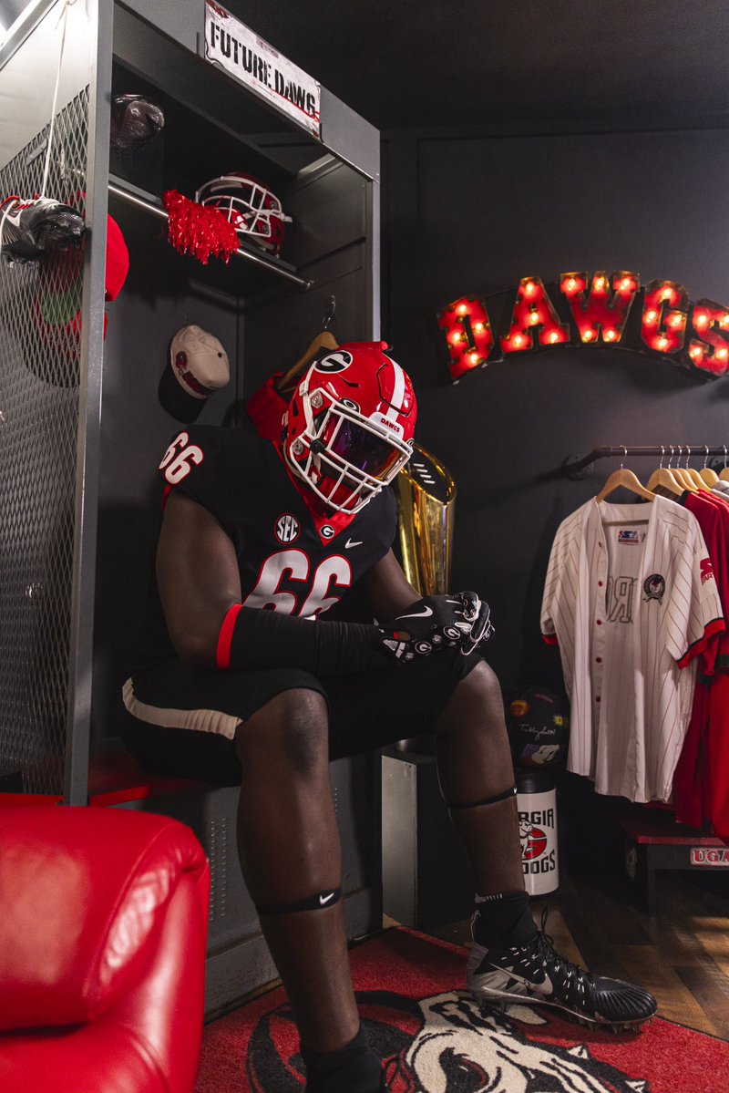 Chancellor Campbell (@chancellorcamp) on Twitter photo UGA fans how we looking? 👀🐶🐶🐶
<a href="/SSearels/">Stacy Searels</a> <a href="/KirbySmartUGA/">Coach Kirby Smart</a> <a href="/coachKub_70/">Edmund Kugbila</a> <a href="/GeorgiaFootball/">Georgia Football</a> UGA fans how we looking? 👀🐶🐶🐶
<a href="/SSearels/">Stacy Searels</a> <a href="/KirbySmartUGA/">Coach Kirby Smart</a> <a href="/coachKub_70/">Edmund Kugbila</a> <a href="/GeorgiaFootball/">Georgia Football</a>