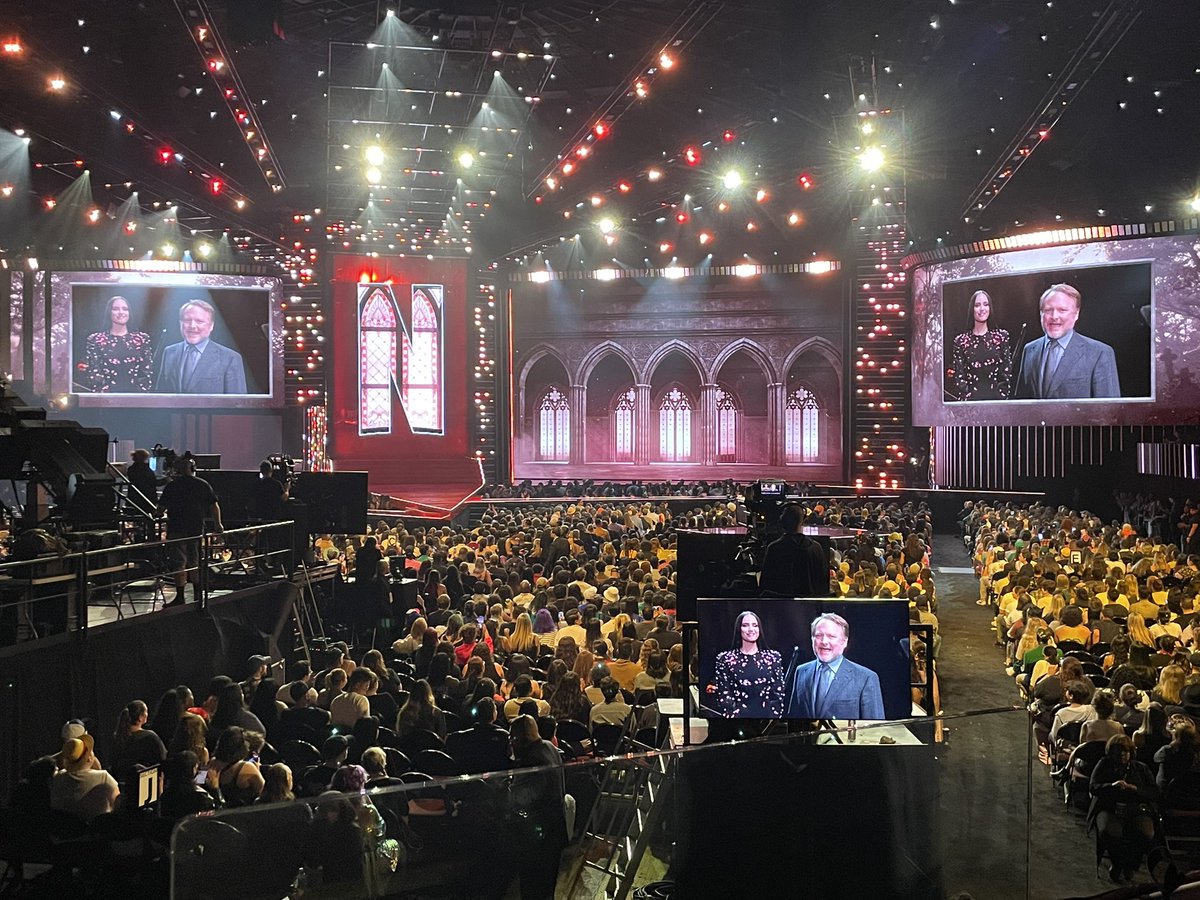 It’s time for Wake Up Dead Man: A Knives Out Mystery at #TUDUM