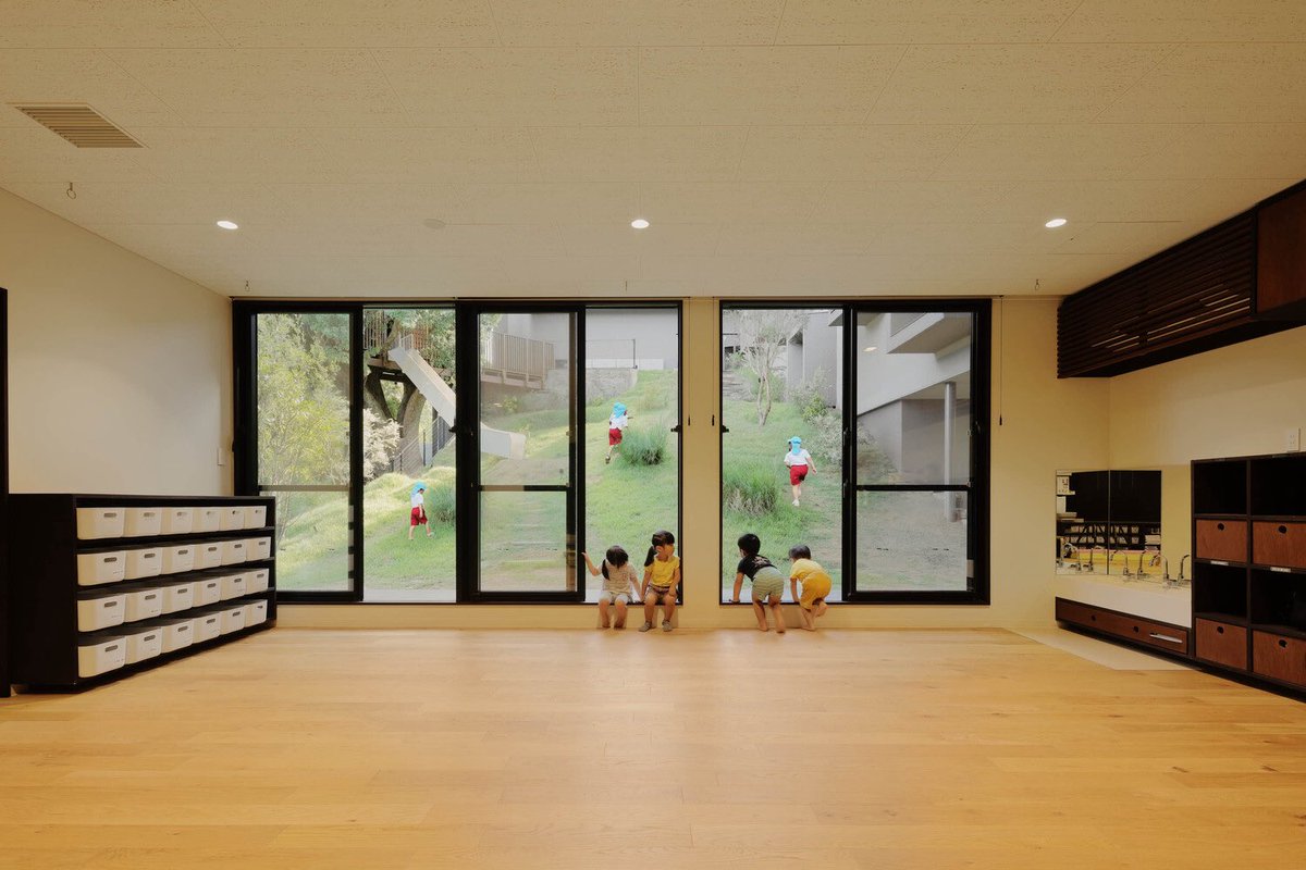 Versai_Concepts's tweet image. This kindergarten in Japan blends playful design with bold architecture—cube windows, cozy reading nooks, and child-first spaces redefine learning. 🧱📚✨
#ArchitectureForKids #JapaneseDesign #PlayfulSpaces #ModernKindergarten #DesignInspiration