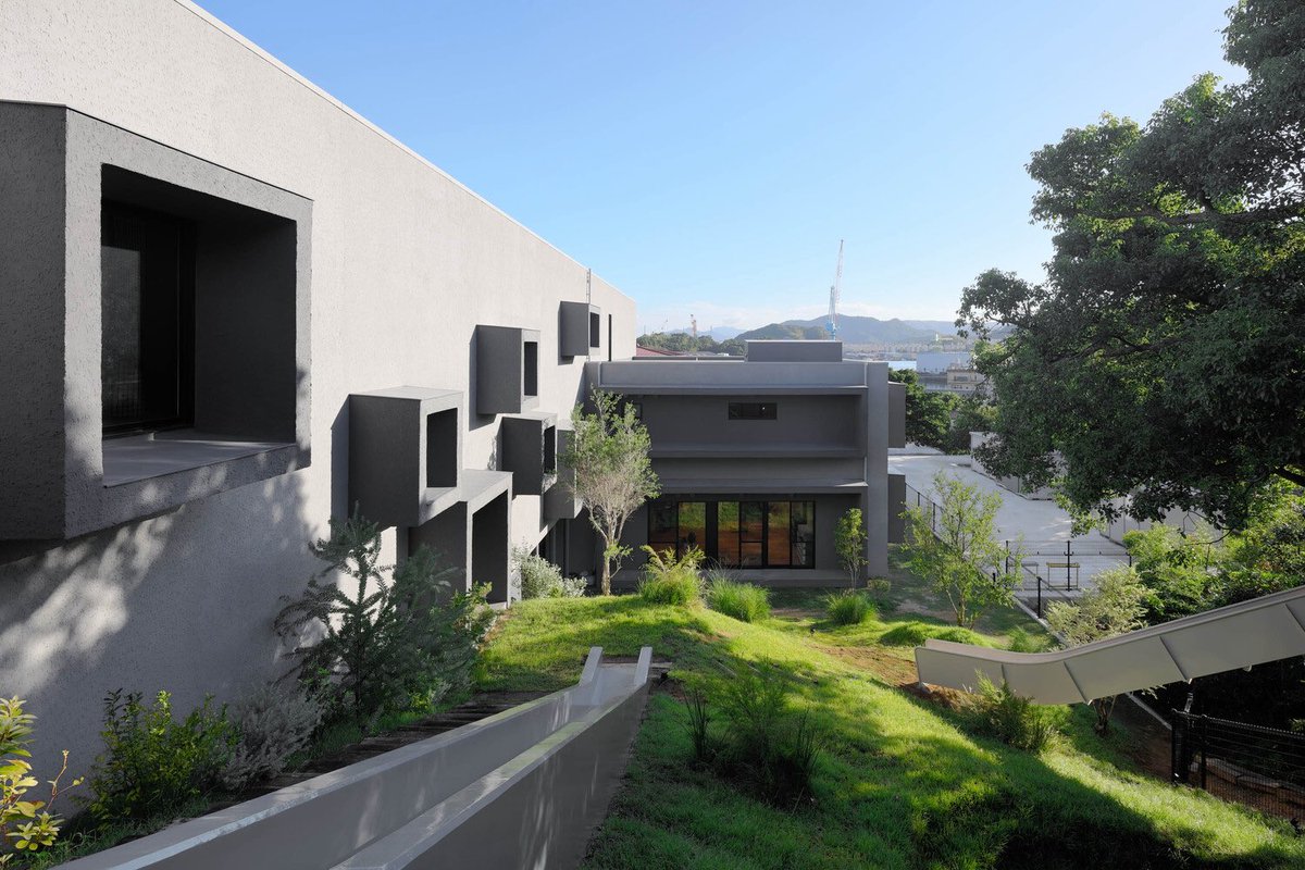 Versai_Concepts's tweet image. This kindergarten in Japan blends playful design with bold architecture—cube windows, cozy reading nooks, and child-first spaces redefine learning. 🧱📚✨
#ArchitectureForKids #JapaneseDesign #PlayfulSpaces #ModernKindergarten #DesignInspiration