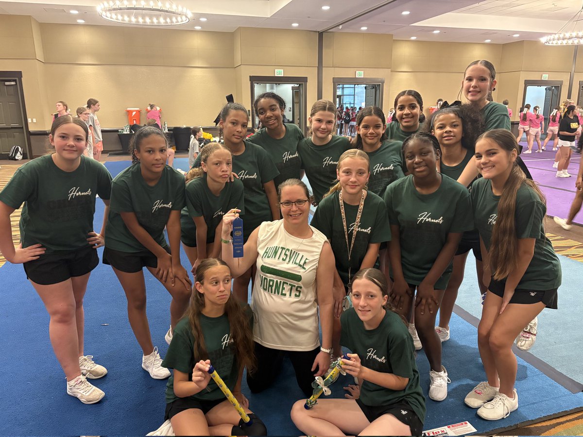 HornetBuzzMPMS's tweet image. More MPMS Cheer Camp news! Blue ribbon earned! #MPMS2026 #CheerMPMS #BuildingChampions #WeAreHornets