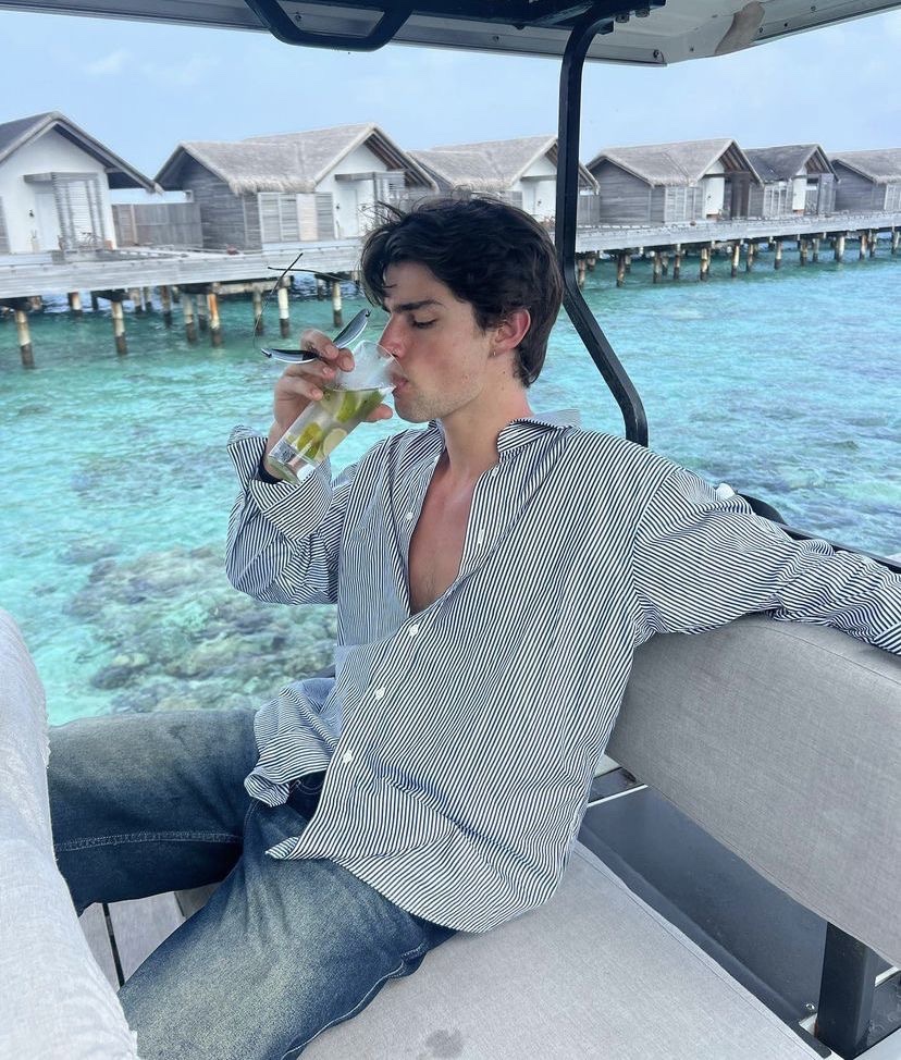 WELC0ME2EARTH's tweet photo. making everyone tasty marshmallows tonight. ‘ 𝐠𝐨𝐝𝐢𝐚𝐦𝐨𝐜𝐢 𝐥𝐚 𝐯𝐢𝐭𝐚
#cloutevent #cloutstagram https://t.co/Z9fwcWm1UK