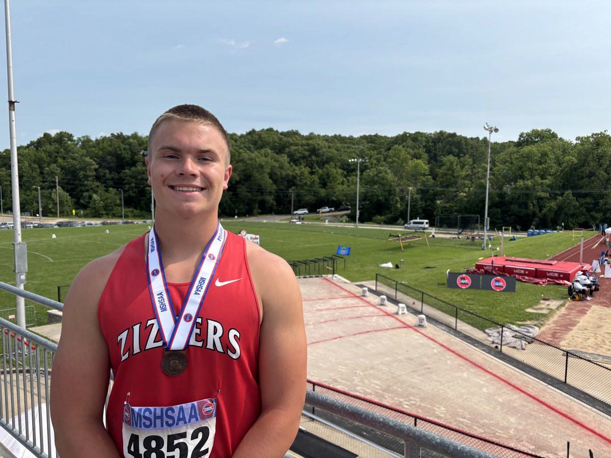 Jaxon Hunter (@jaxonhunter10) on Twitter photo I made All-State in Discus and Shotput this year even tho it wasn’t my best performance. I saw a lot of potential in my practice throws +60ft <a href="/GDixon33/">Greg Dixon</a> <a href="/UCMTF/">UCM Track and Field</a> <a href="/ThrowsCoachB/">Brandan Bettenhausen</a>
Now off to compete <a href="/KStateFB/">K-State Football</a> OL/DL camp tomorrow <a href="/spedbraet/">Taylor Braet</a> I made All-State in Discus and Shotput this year even tho it wasn’t my best performance. I saw a lot of potential in my practice throws +60ft <a href="/GDixon33/">Greg Dixon</a> <a href="/UCMTF/">UCM Track and Field</a> <a href="/ThrowsCoachB/">Brandan Bettenhausen</a>
Now off to compete <a href="/KStateFB/">K-State Football</a> OL/DL camp tomorrow <a href="/spedbraet/">Taylor Braet</a>