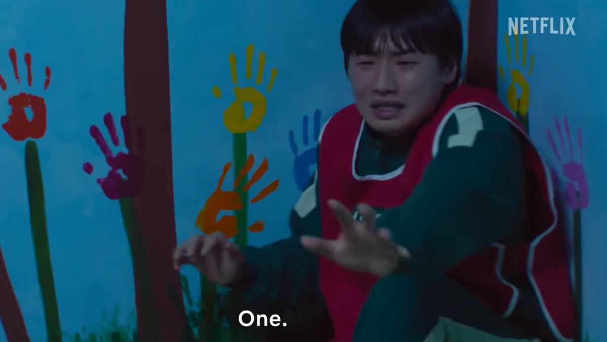 WHAT THE FUCK IS MAKING NEGLECTED POU SO TERRIFIED HELLO