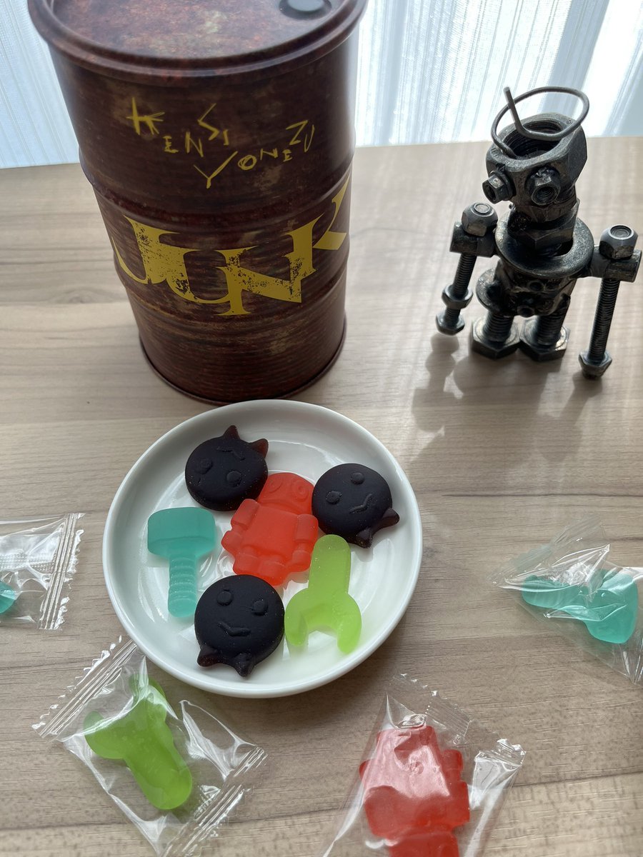 tan226128488's tweet image. 6月1日今日も返信なし

#POSTHUMAN 
#米津玄師