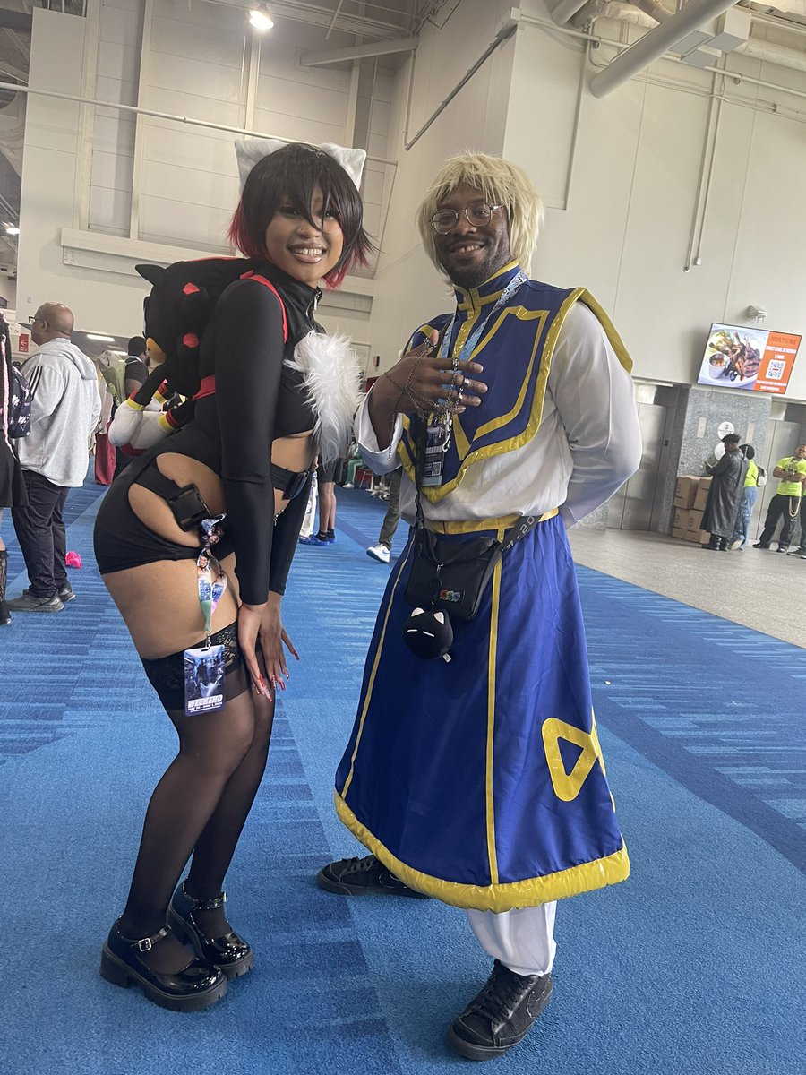 honasoma's tweet photo. Dreamcon day 2 🥰 https://t.co/nwyDibLscy