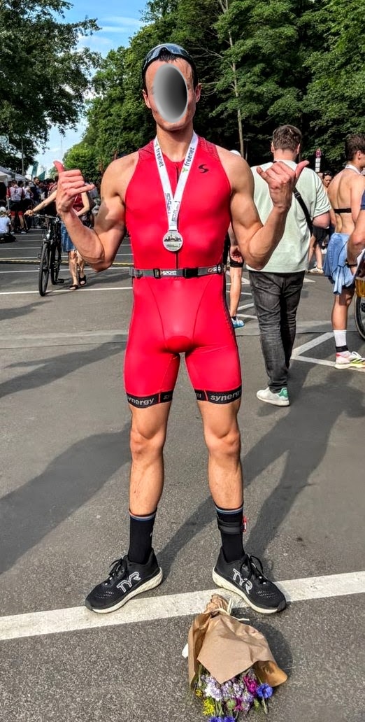 another triathlon done with cockring keeping the package pumped too 😈