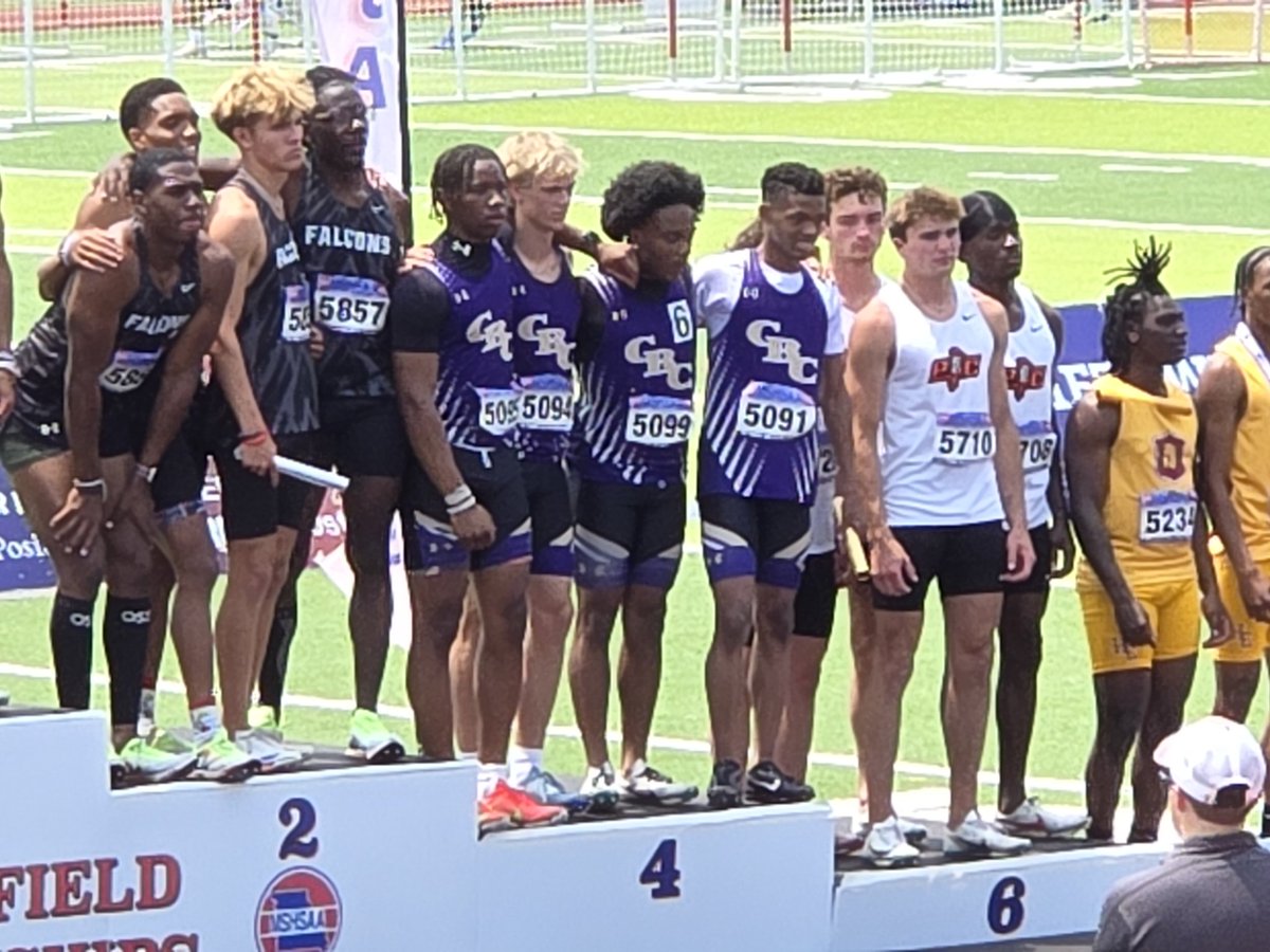 cadettrack1's tweet image. The Cadets once again Break the School Record in the 4x200 Relay Finals...All State Honors!
C. Freeman, V. Williams, N. McClellan, J. Leicht
Senior, Viyon Cothrine earned All-State Honors in the 100m
#cbccadets
#cbchighschool
#MSHSAA