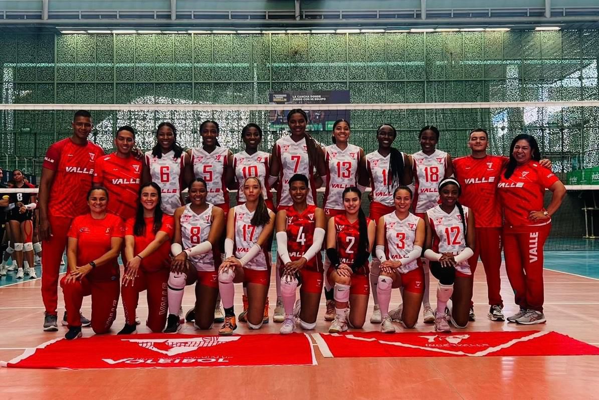 ¡Las alegrías no se detienen! 🙌

Nuestras chicas 🔥Oro Puro del voleibol brillaron con fuerza en las alturas de Medellín⛰️, conquistando el Campeonato Nacional de Mayores 🏆.

¡Una victoria que se siente en lo más alto! 💛💪🏐