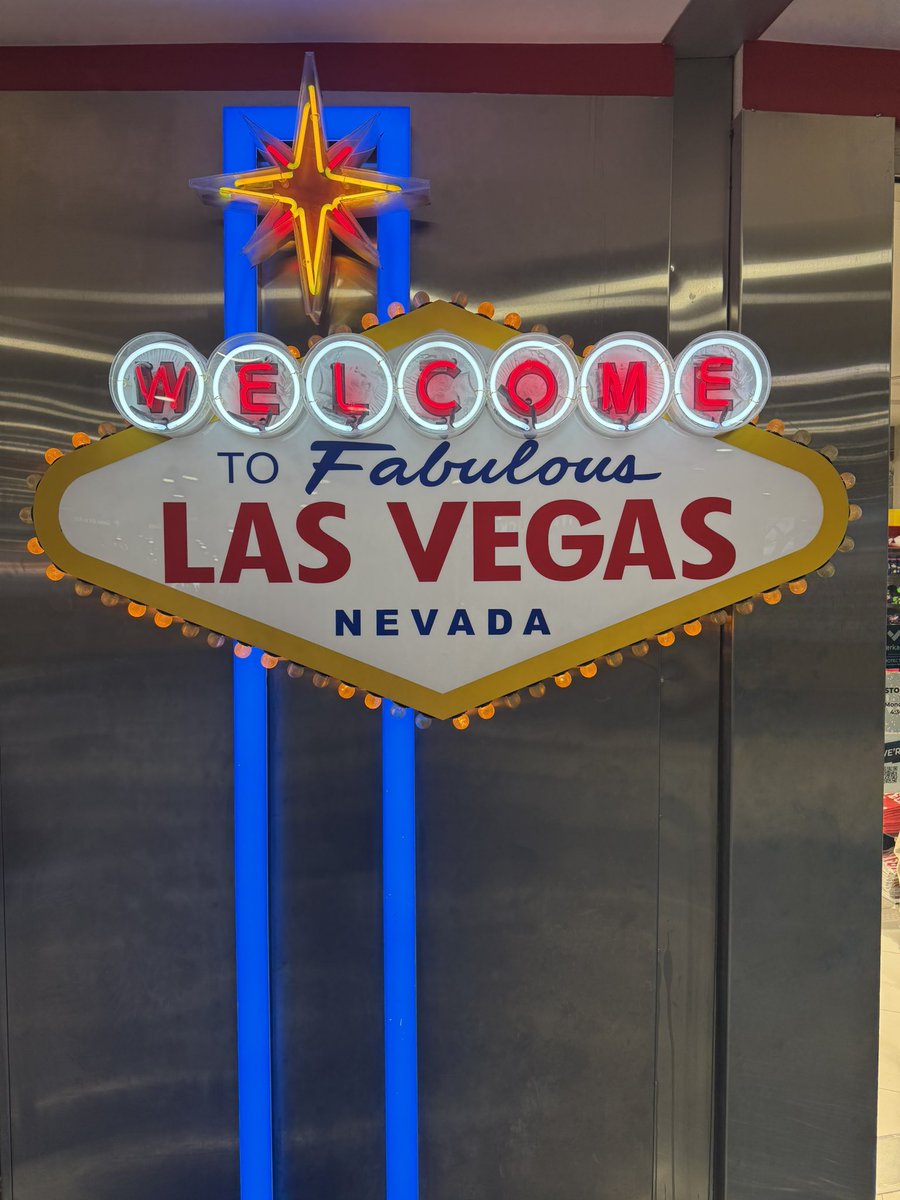 Touched down and ready for <a href="/AEMA_74/">AEMA</a> 
<a href="/AEMA_District7/">AEMA District 7</a> let’s represent!! #SafetyServiceSwag #GoCoogs