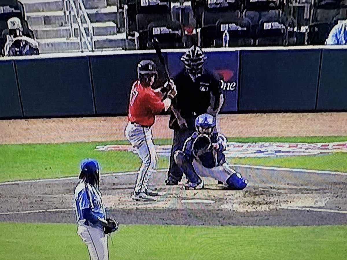 Western Dubuque grad ⁦<a href="/Calvin_Harris33/">Calvin Harris</a>⁩ gets the start for Double-A Birmingham tonight at Knoxville, the Southern League affiliate of the Cubs.  Game is airing on the Marquee Network. ⁦<a href="/WDHSbaseball/">WDHS Baseball</a>⁩ ⁦<a href="/OleMissBSB/">Ole Miss Baseball</a>⁩ ⁦<a href="/whitesox/">Chicago White Sox</a>⁩