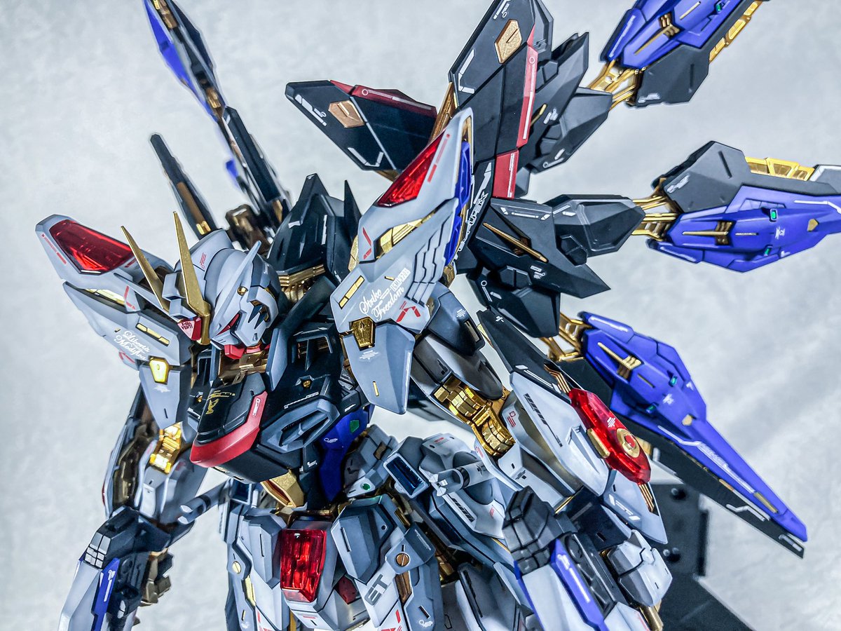 #自己紹介に無言で4作品どうぞ