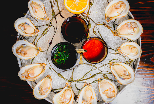 $29 For An Upper East Side Oysters &amp; Martinis Experience For Two At FESTIVÁL (a $92 value) pulsd.com/new-york/resta…