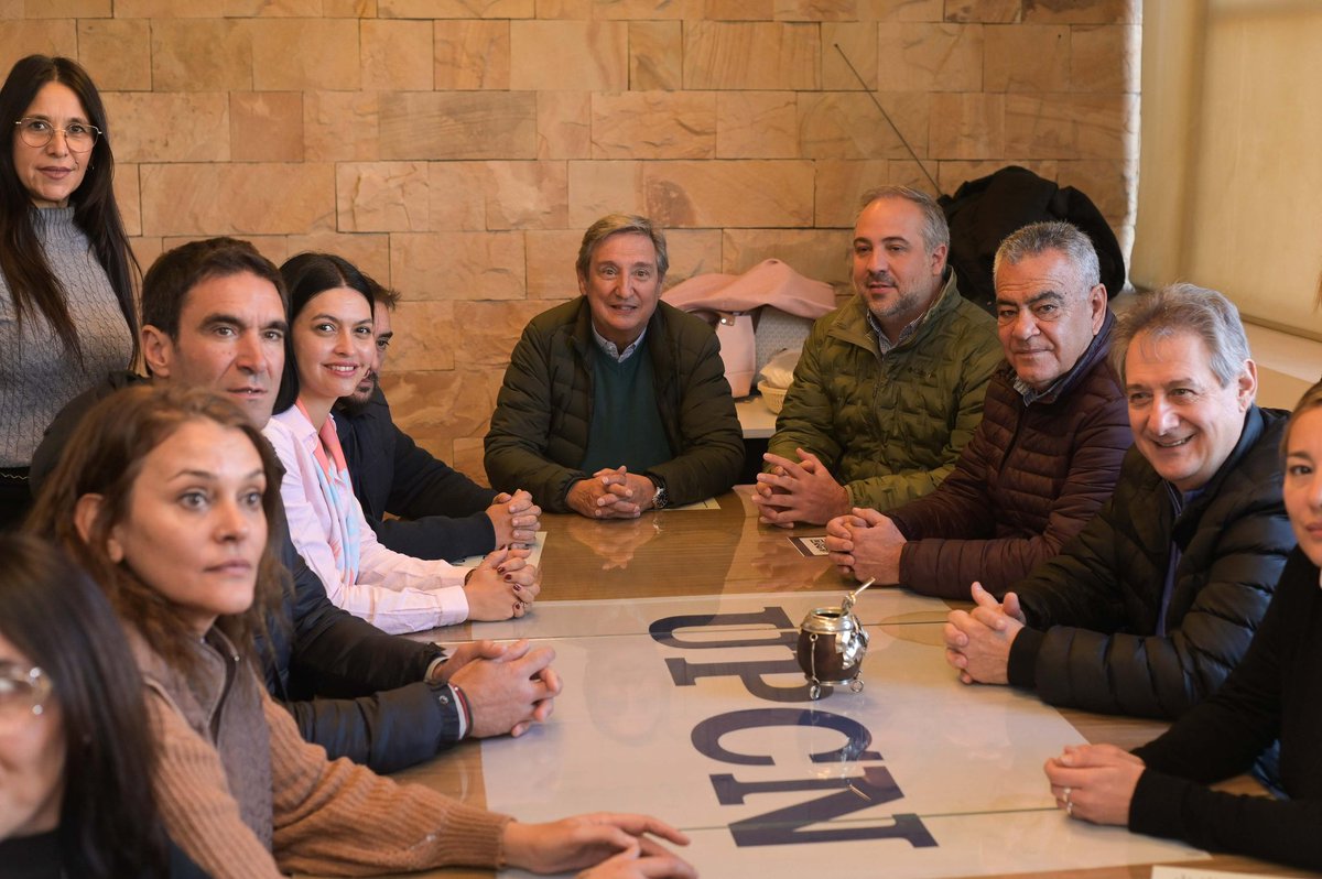 El proceso de reconstrucción del peronismo ya se encuentra en marcha ✌🏻

Feliz de haber podido acompañar el congreso partidario del <a href="/PJ_Mza/">PJ Mendoza</a> 

Siempre es una enorme alegría encontrarnos entre compañeras y compañeros.

#PartidoJusticialistaMendoza 
#CongresoPJ