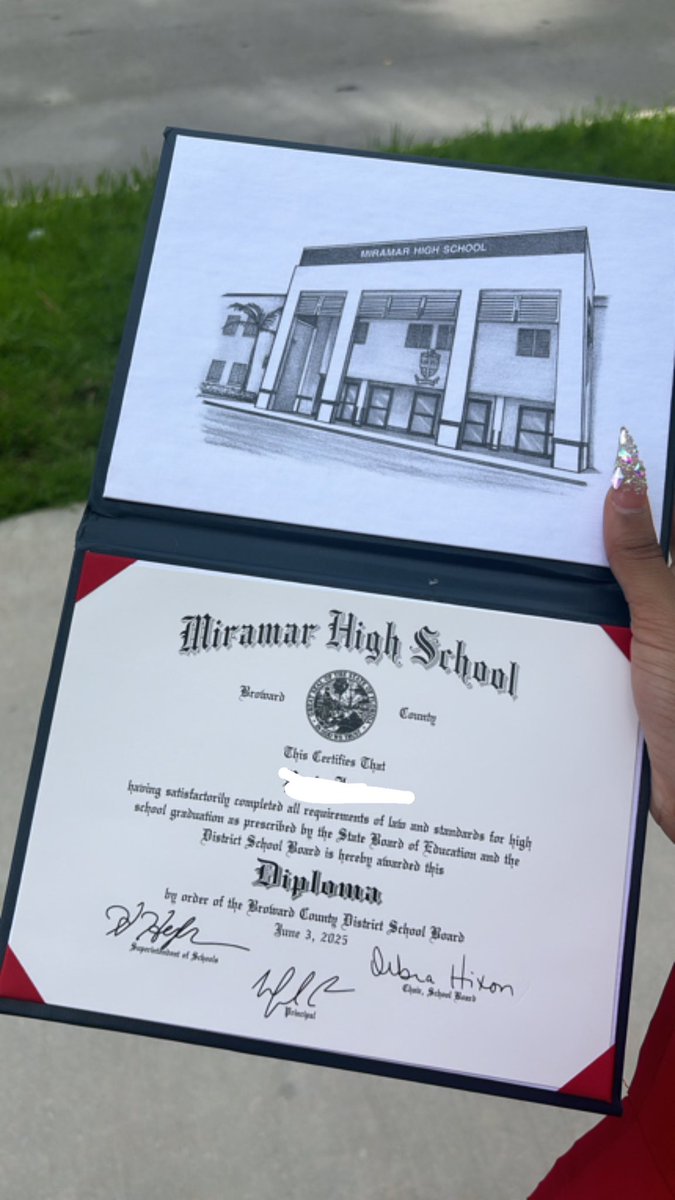 #0612028946 out 🥹